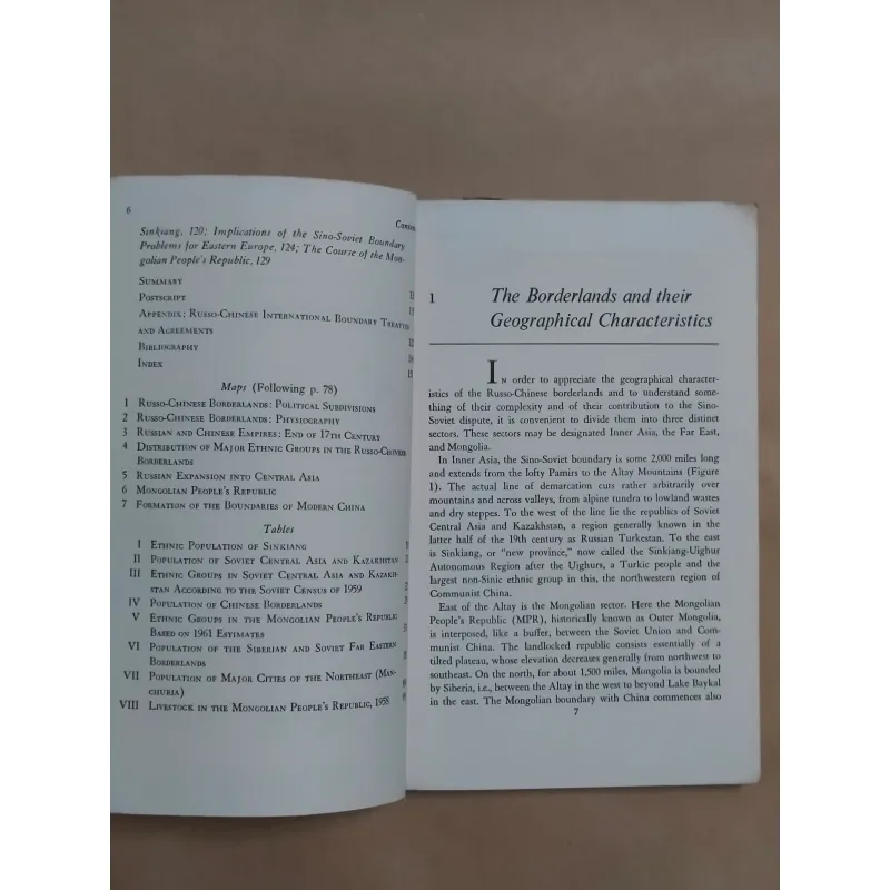 The Russo-Chinese Borderlands - W. A. Douglas Jackson 993160