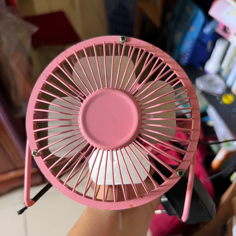 Quạt mini để bàn học 572320