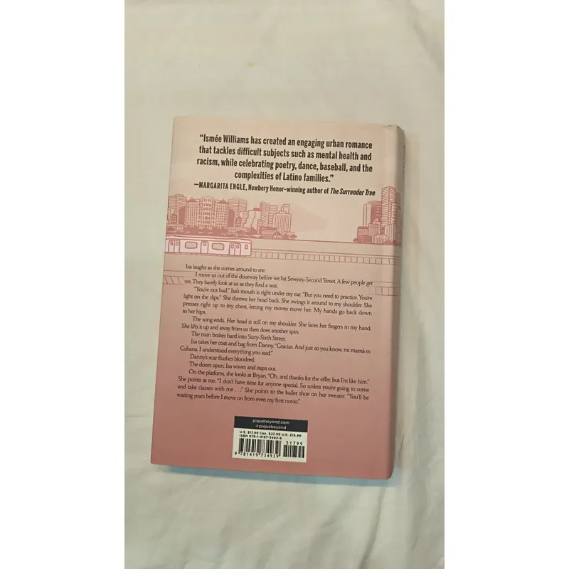 This Train Is Being Held – Ismée Williams (bìa cứng) 735605