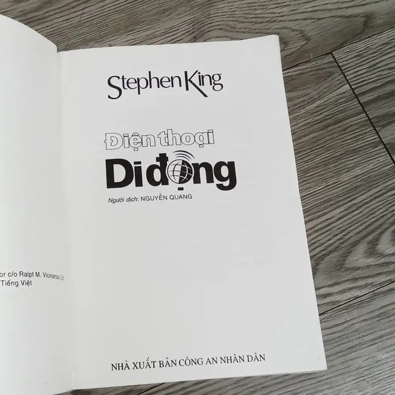 Điện Thoại Di Động - Stephen King  689397
