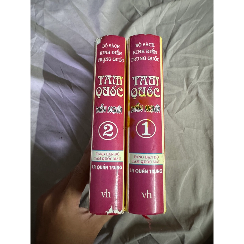 Tam quốc diễn nghĩa. 2 tập, bìa cứng 517140