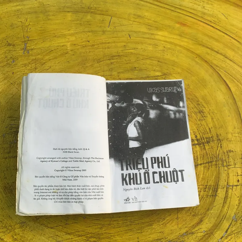 TRIỆU PHÚ KHU Ổ CHUỘT - VIKAS SWARUP 746811