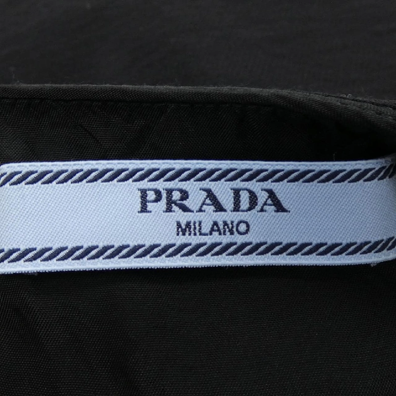 Chân váy PRADA P148DS1411GYD - Hàng hiệu Chính hãng 811517