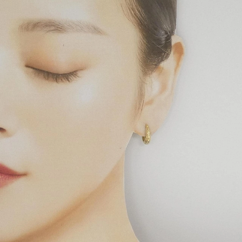 K18YG Bông tai - Hàng hiệu Chính hãng 868255