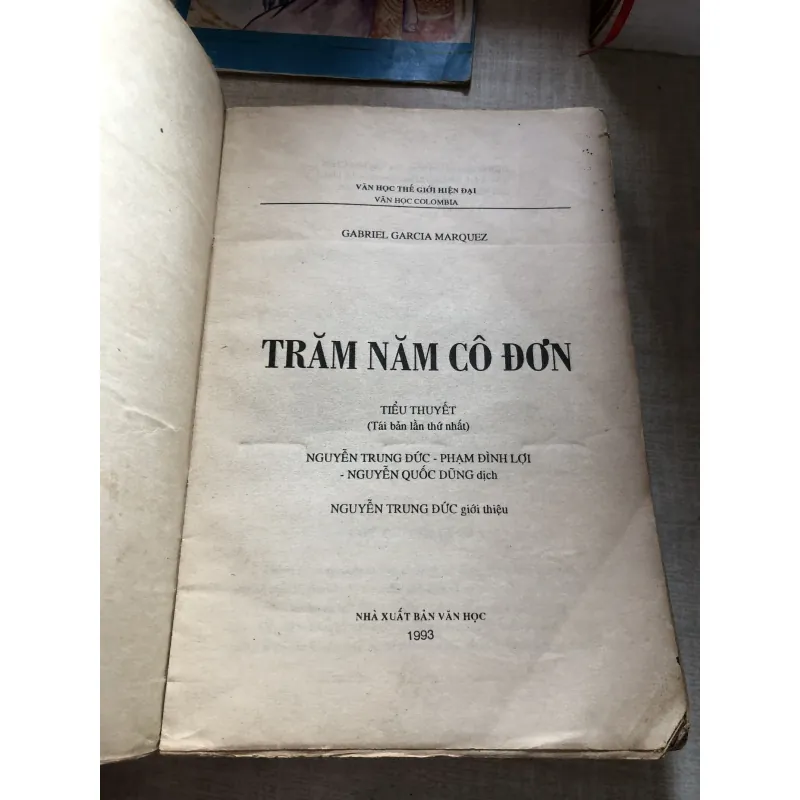 Trăm năm cô đơn 993288