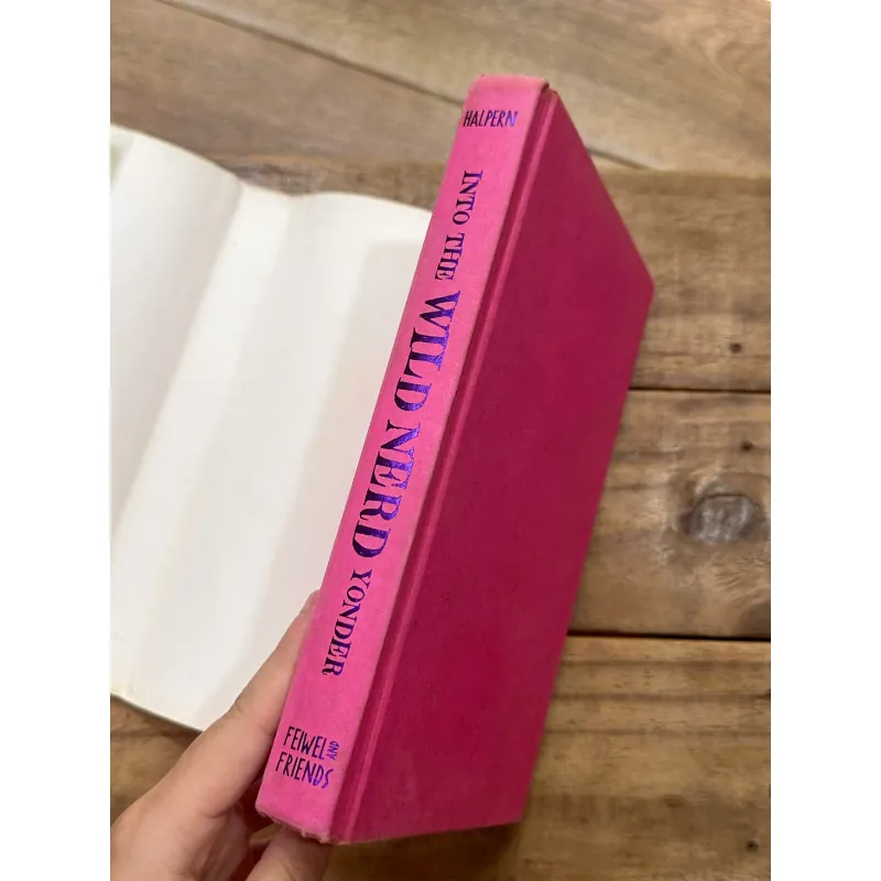 Into the Wild Nerd Yonder (Bìa cứng) - Julie Halpern 731958