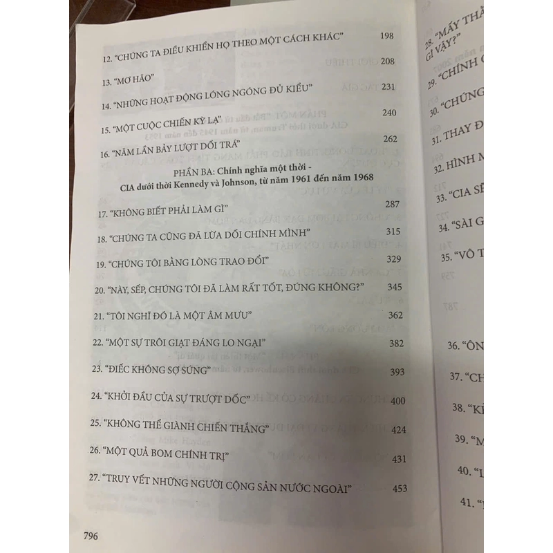 LỊCH SỬ CỦA CIA DI SẢN TRONG ĐỐNG TRO TÀN - TIME WEINER 531936