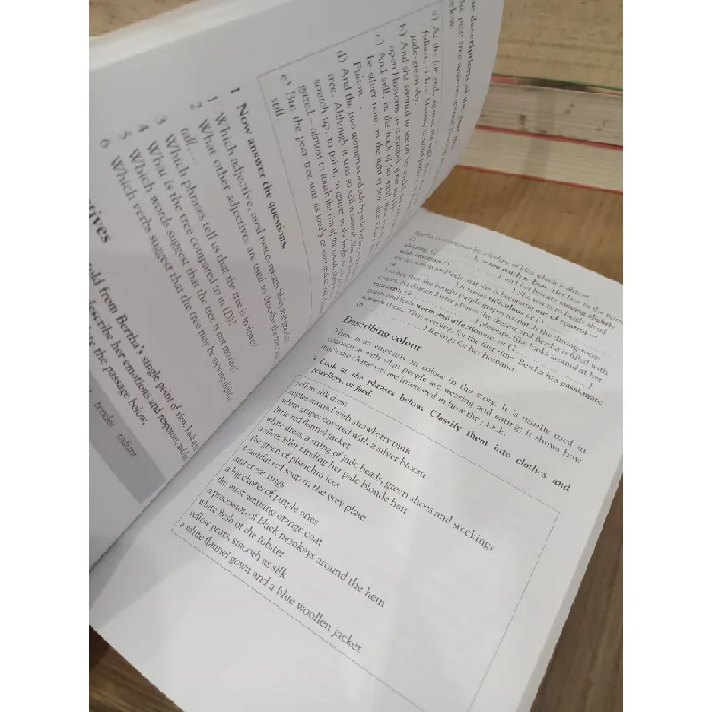 Love stories - Macmillan literature collections 708663