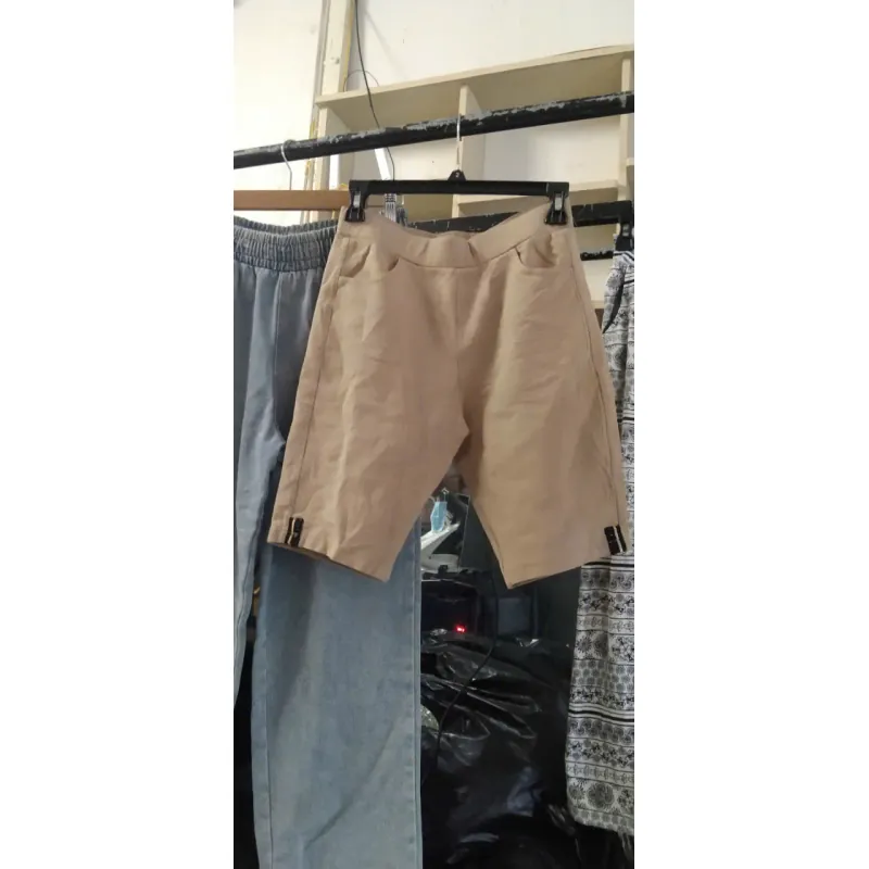 Quần short và ngố 557359