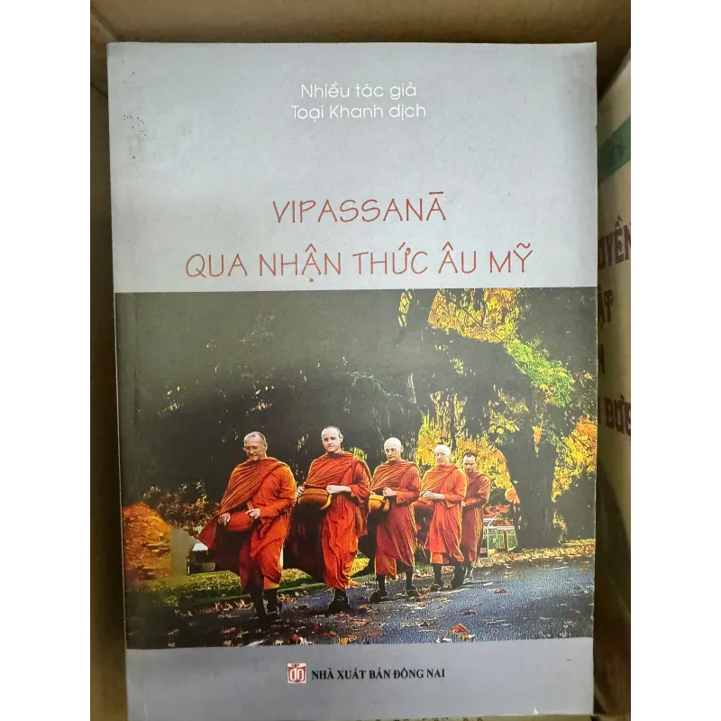 SÁCH VIPASANA QUA NHẬN THỨC ÂU MỸ 100K 1038283