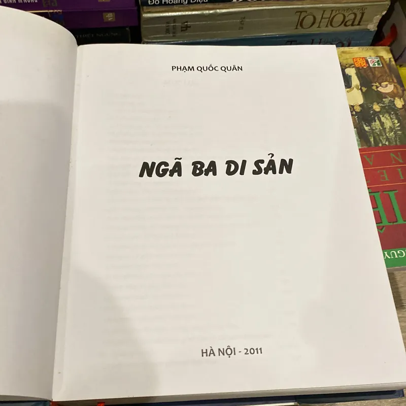 NGÃ BA DI SẢN, Phạm Quốc Quân, bản bìa cứng (XB 2011) 732979