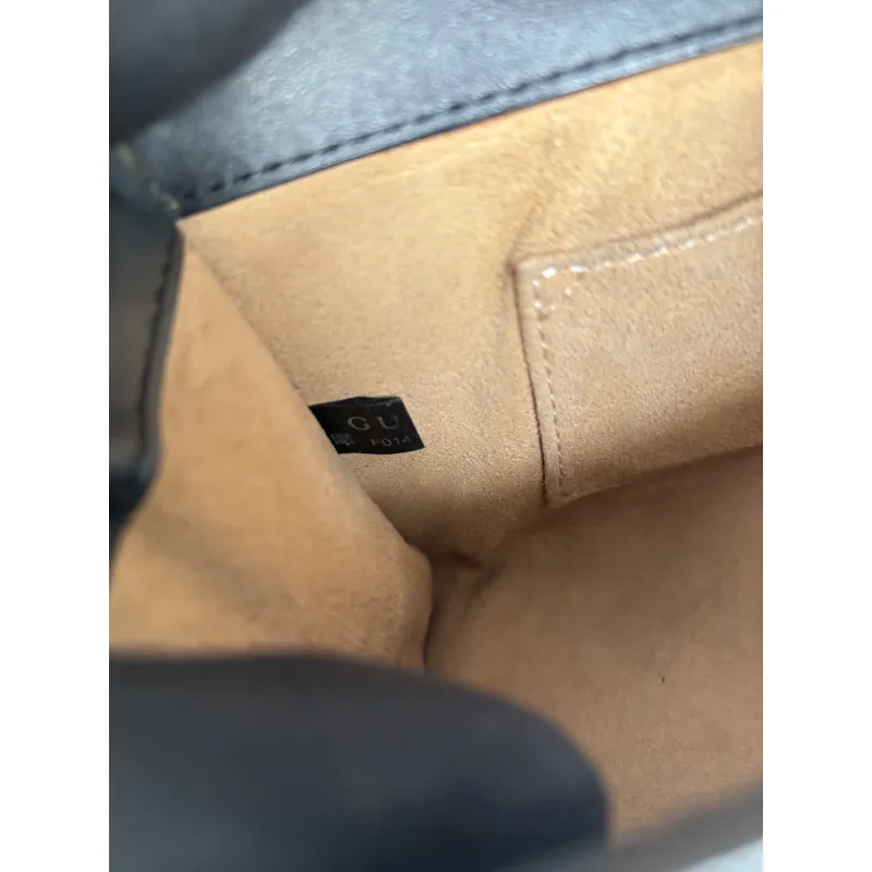 ĐẲNG CẤP KHÔNG THỜI GIAN: GUCCI PADLOCK Mini . 976855