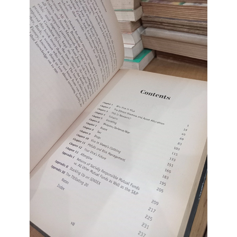 Stocking up on Sin - Caroline Waxler 1019386