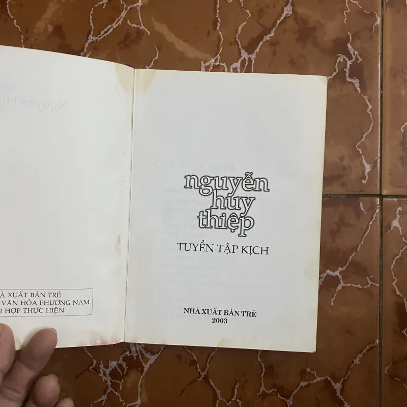 Tuyển tập kịch - Nguyễn Huy Thiệp 1011335