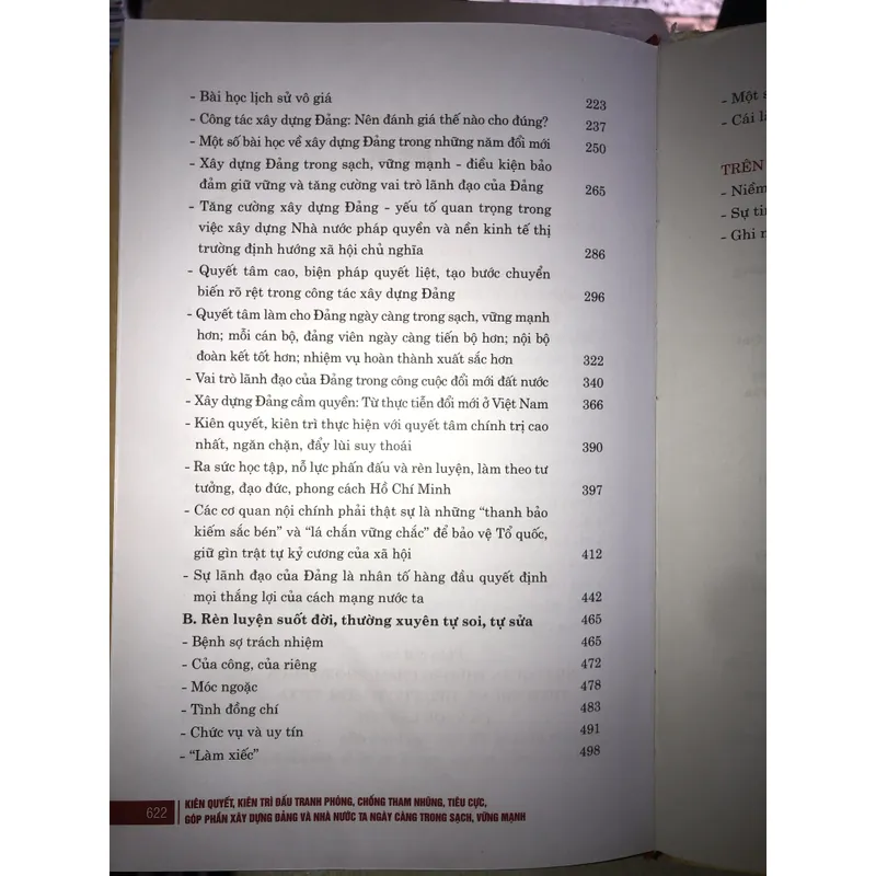 Kiên quyết, kiên trì đấu tranh phòng, chống tham nhũng, tiêu cực, góp phần xây dựng Đảng… 704291