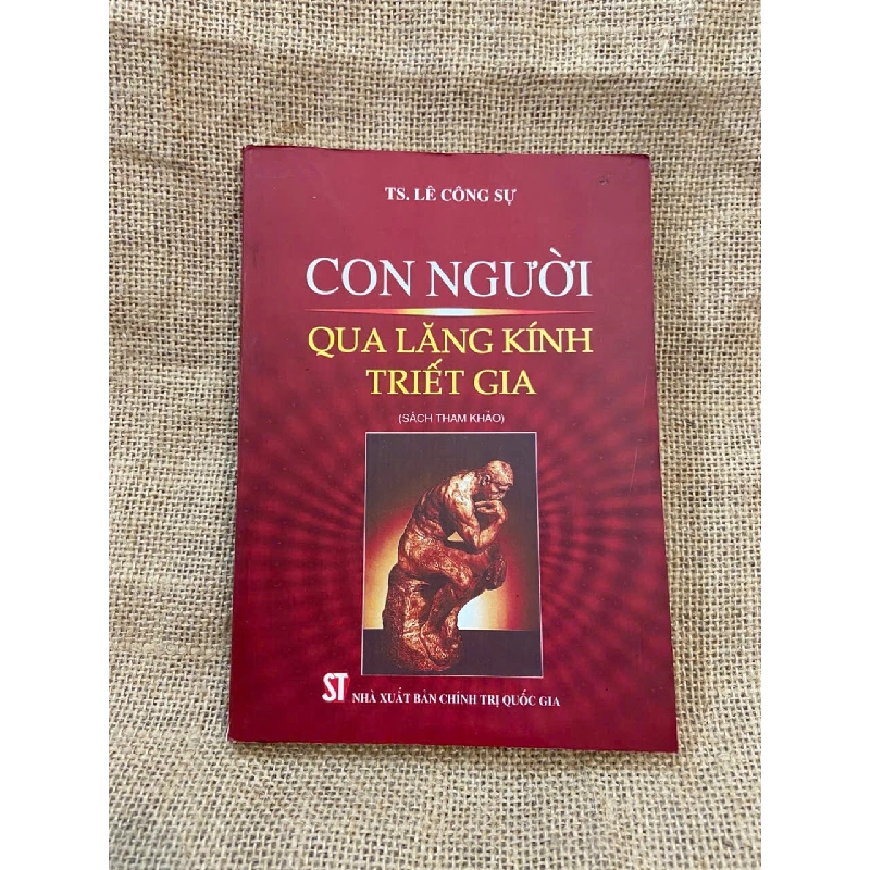 Con người qua lăng kính Triết gia - Lê Công Sự 1008698
