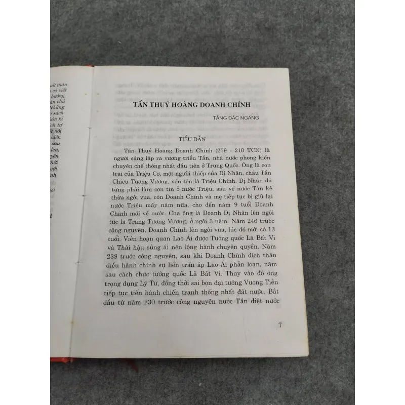 THỜI NIÊN THIẾU CỦA CÁC BẬC ĐẾ VƯƠNG 936781