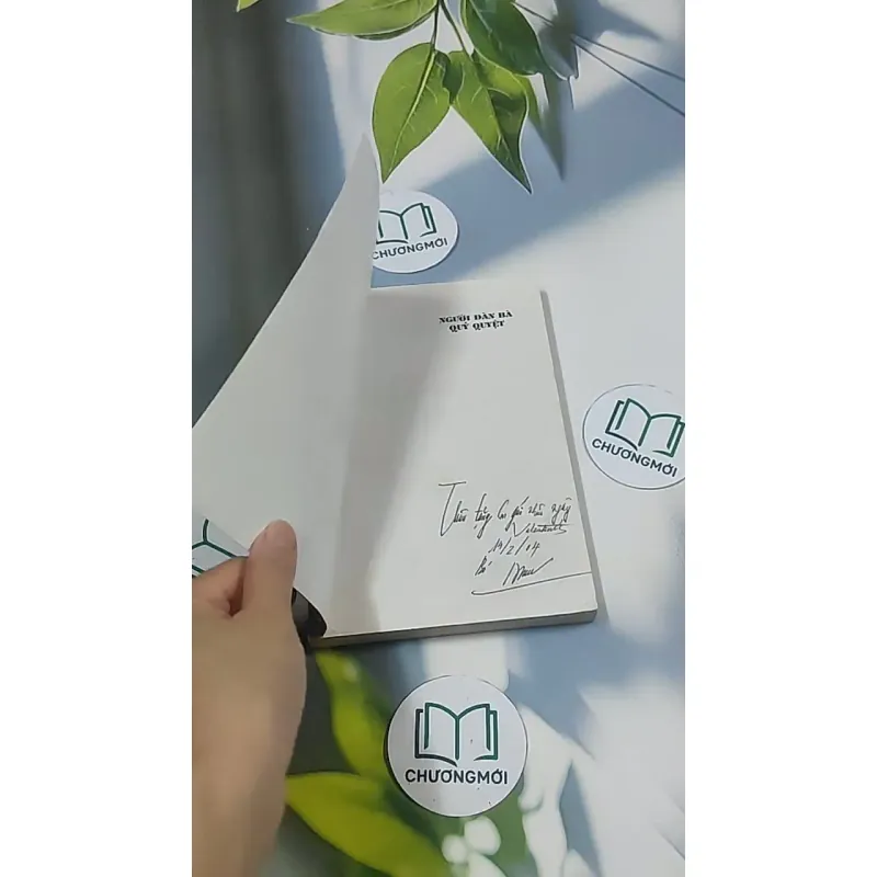 Người đàn bà quỷ quyệt - Exbrayat 695005