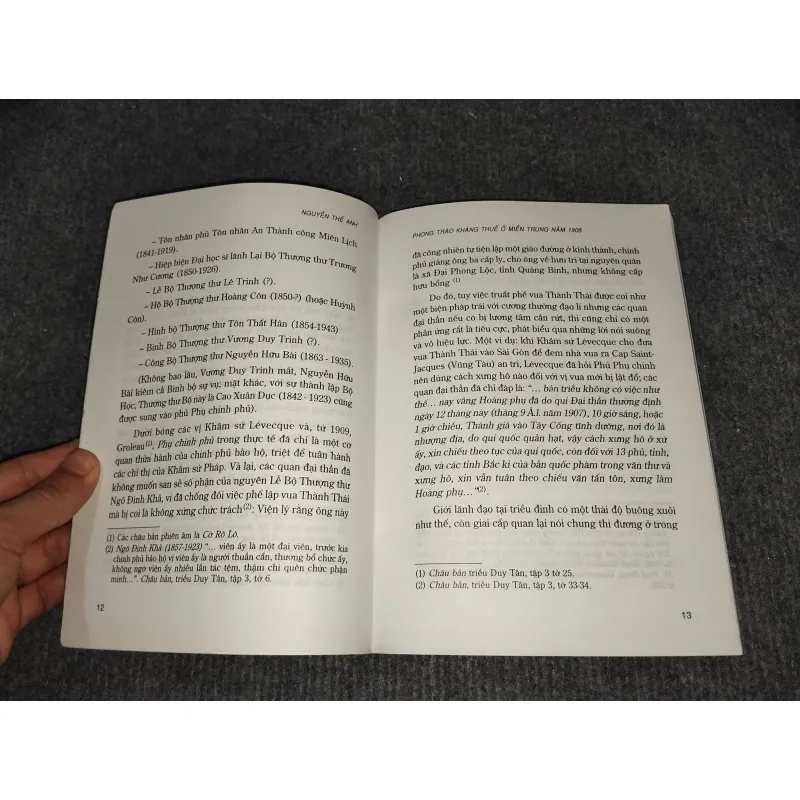 PHONG TRÀO KHÁNG THUẾ Ở MIỀN TRUNG QUA CÁC CHÂU BẢN TRIỀU DUY TÂN 992976