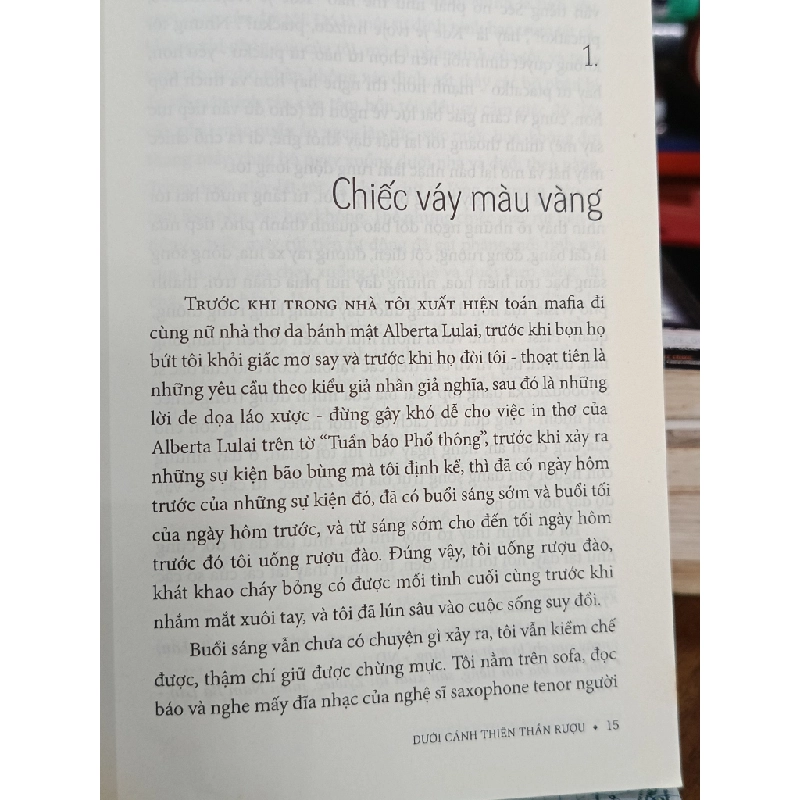 Dưới cánh thiên thần rượu - Jerzy Pilch (Lê Bá Thự dịch) 470031