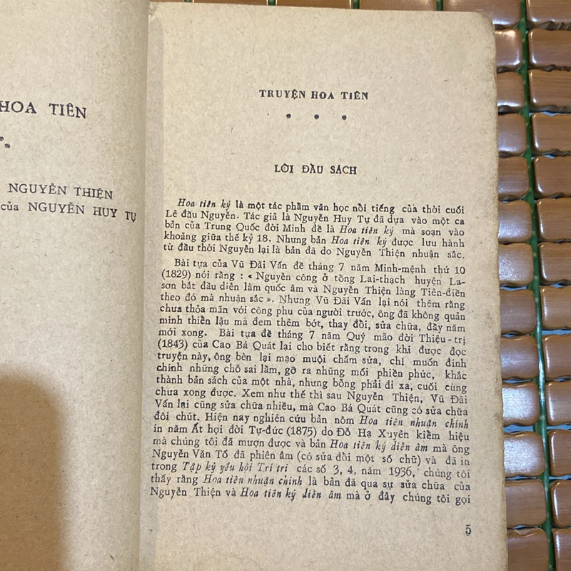 TRUYỆN HOA TIÊN, XUẤT BẢN NĂM 1979 525358