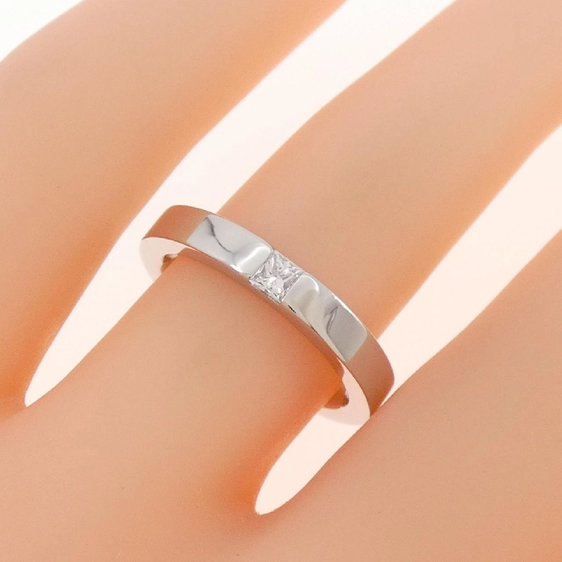 Nhẫn cắt công chúa Harry Winston - Hàng hiệu Authentic 840649