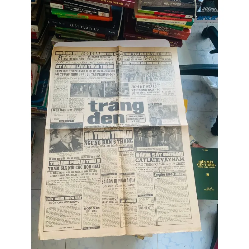Báo Miền Nam xưa trắng đen phát hành thứ 3- 29/04/1975  752752