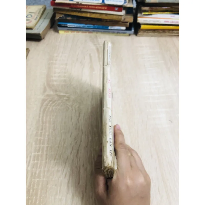 NỮ SINH ( Nguyễn Nhật Ánh) 928942