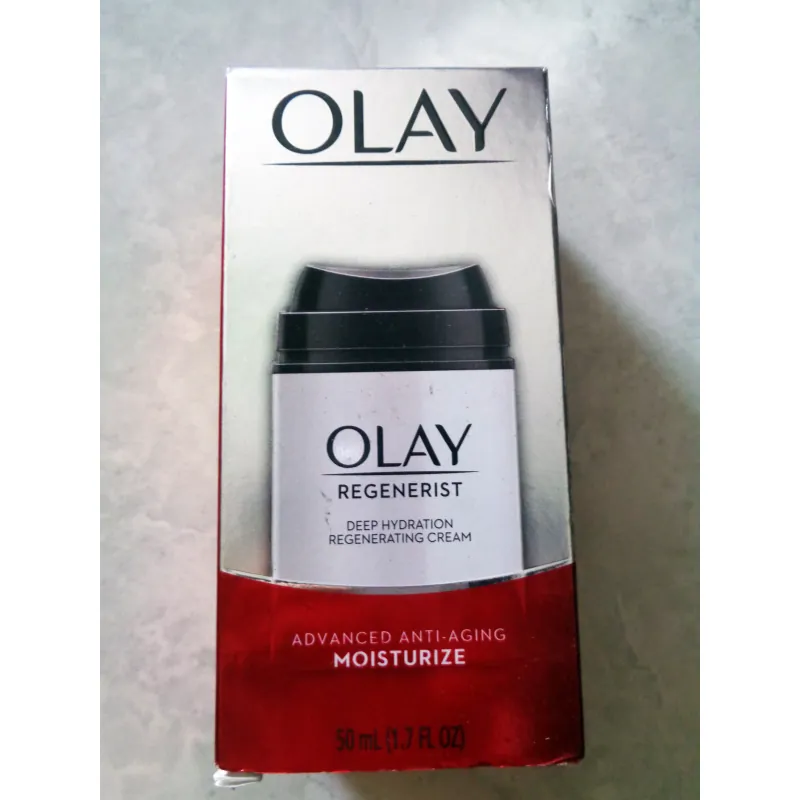 Kem dưỡng ẩm , ngăn ngừa và chống lão hóa OLAY - Qùa tặng của người nhà gởi 689686