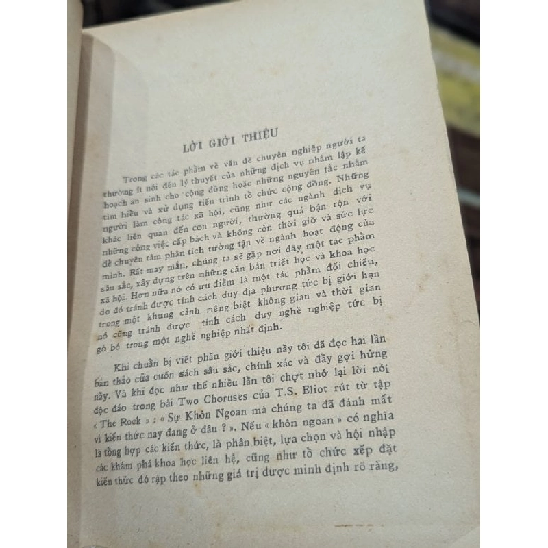 Tổ chức cộng đồng - Murray G.Ross ( dịch giả Trần Thế Cả ) 999872