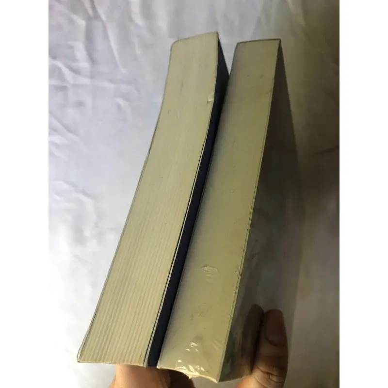 Combo 2 quyển Câu Lạc Bộ Số 7 & Trại Hoa Đỏ - Di Li 1006879