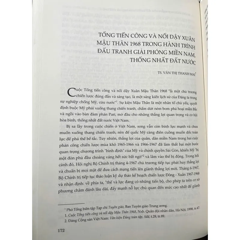 SÁCH CUỘC TỔNG TIẾN CÔNG VÀ NỔI DẬY XUÂN MẬU THÂN 1968 753942