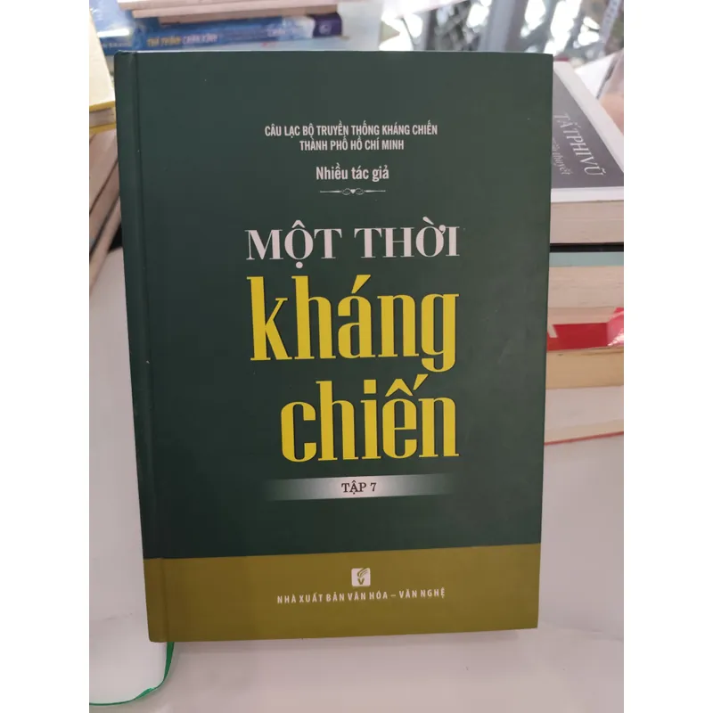 Một thời kháng chiến tập 7 559266