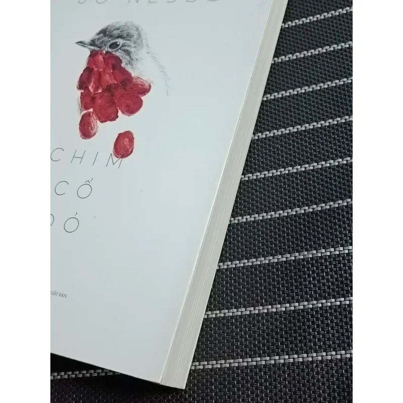 Chim cổ đỏ (Jo Nesbo) 777829