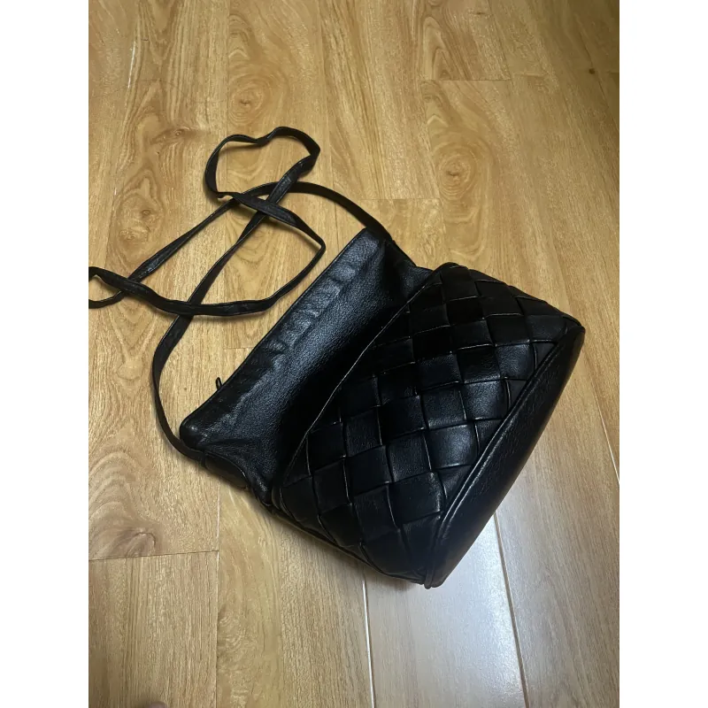 Túi nữ sz 22*22*9 da thật đeo chéo 2hand 934615