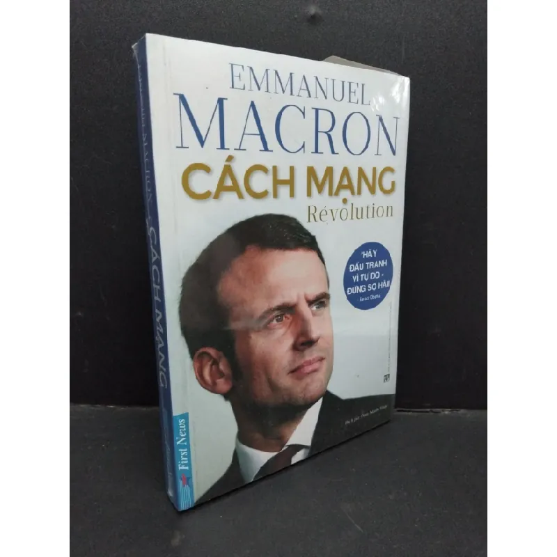 [Sách Cũ SCGR] Cách mạng (có seal) mới 70% ố vàng HCM1410 Emmanuel Macron KỸ NĂNG 684280