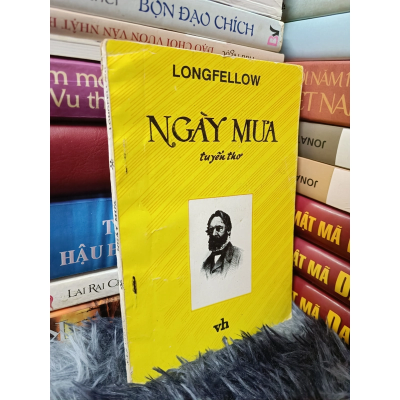 Ngày mưa (Longfellow) 499847