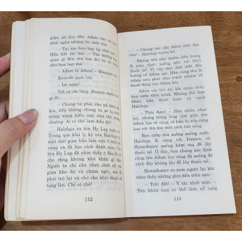 ARABELLA CON GÁI TÊN CƯỚP BIỂN - nhà văn Aino Pervik 753700