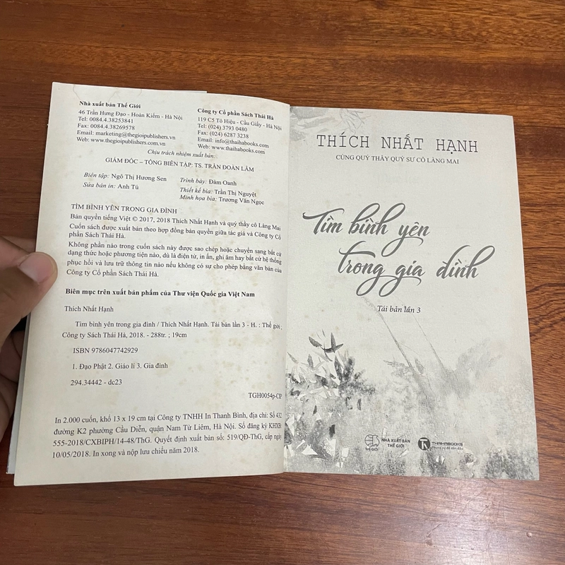 II Tựa sách: Tìm Bình Yên Trong Gia Đình - Thích Nhất Hạnh - 2018 493472