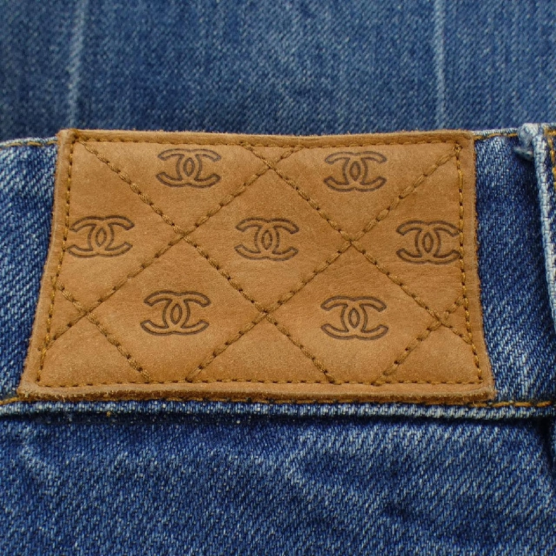 Chanel CHANEL P61315V46823 Jeans - Hàng hiệu Authentic 812328