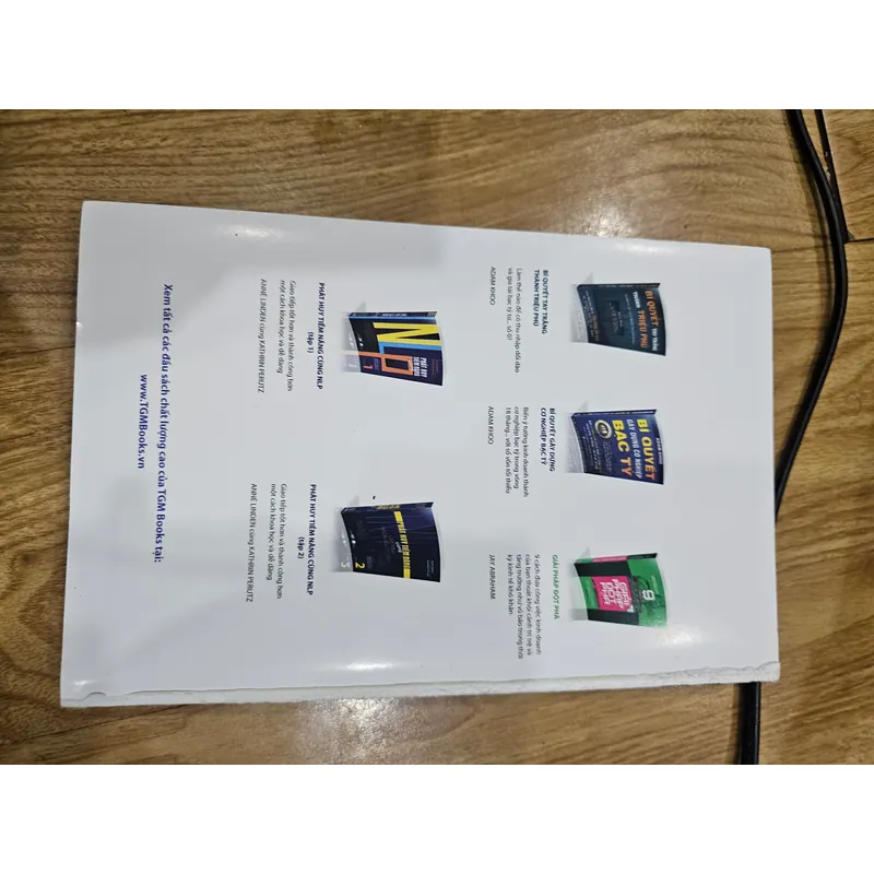 Trên bục giảng (mất bìa, mất vài trang đầu, đủ nội dung)
 723303