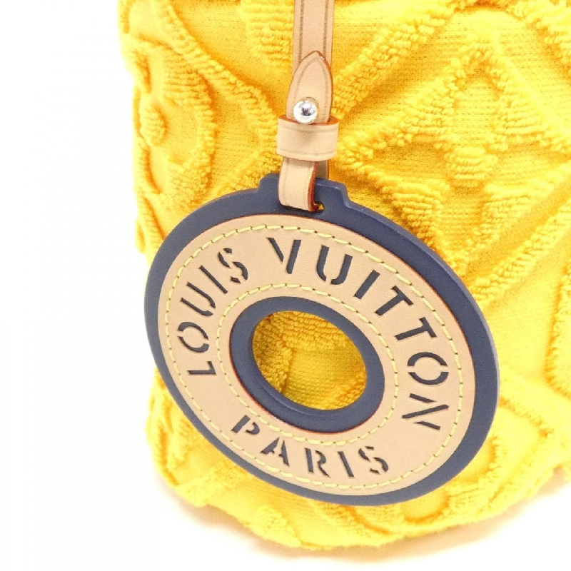 Túi LV Bên Hồ Bơi LV Kỳ Nghỉ M25144 của Louis Vuitton 618767