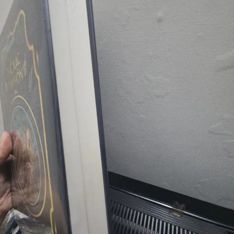 Sách Thể xác và tâm hồn của Maxence Vander Meersch mới 100% 714686