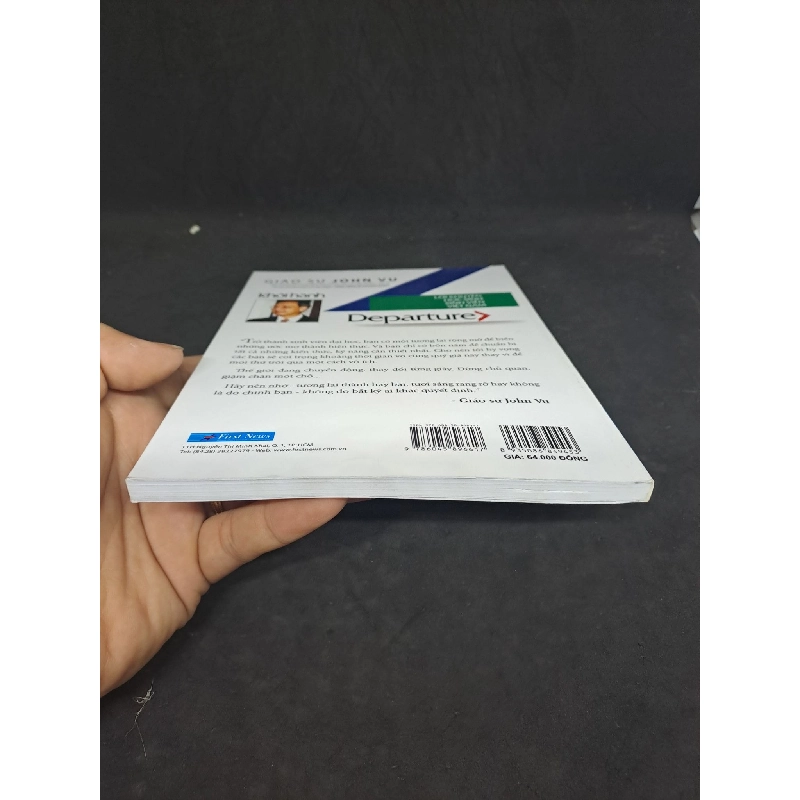 Departure khởi hành Giáo sư John Vu 2019 mới 90% HCM1608 911710