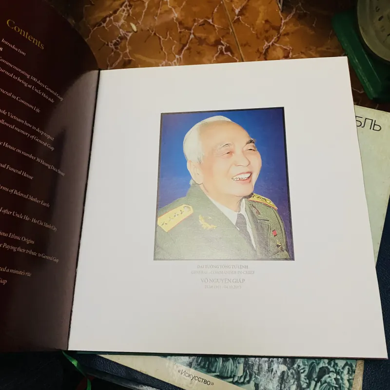 Tướng Giáp Trong Lòng Dân (Song ngữ Việt – Anh) #TAKE 272628