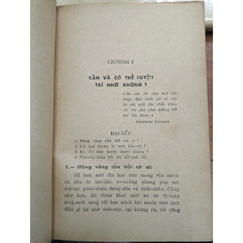Luyện Trí Nhớ - Hoàng Xuân Việt (sách xưa 1972 còn rất mới) 494987