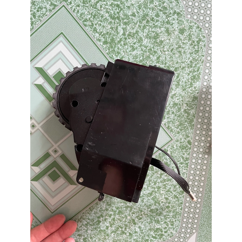 Bánh xe bên trái neabot n2 lite 499472