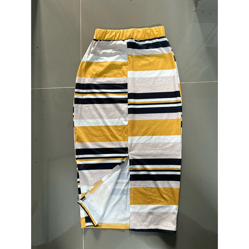 Chân váy bút chì vải thun size S 463102