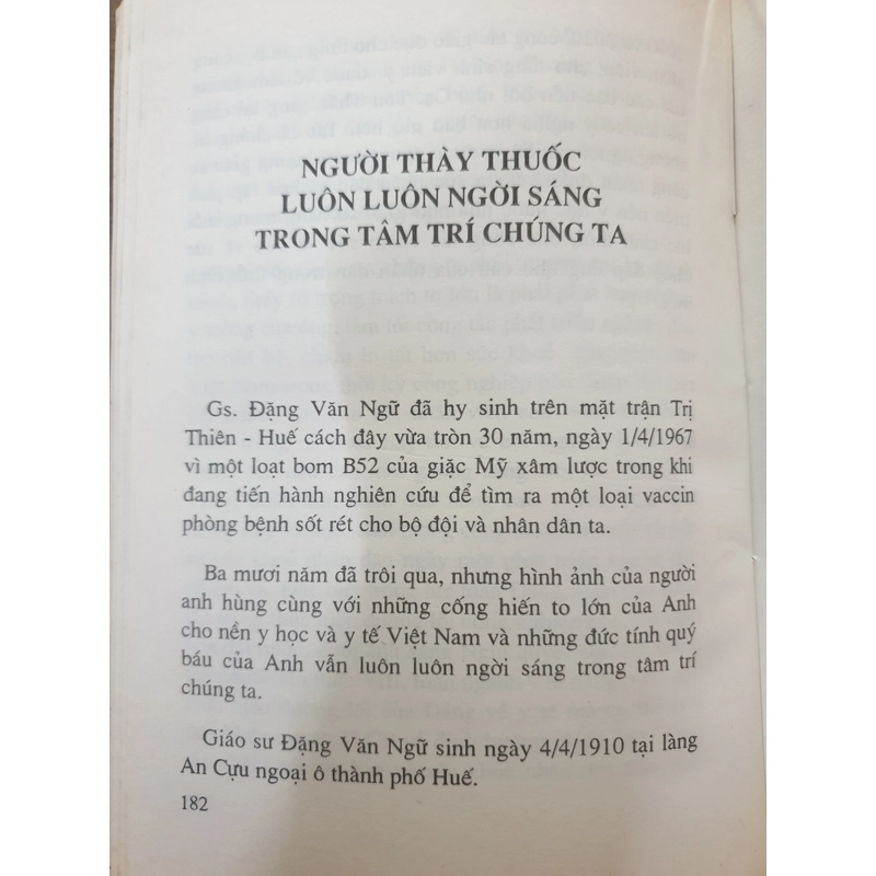 Một số vấn đề xây dựng ngành Y tế Việt Nam (Nguyên Bộ Trưởng Y Tế , Đỗ Nguyên Phương) 494983
