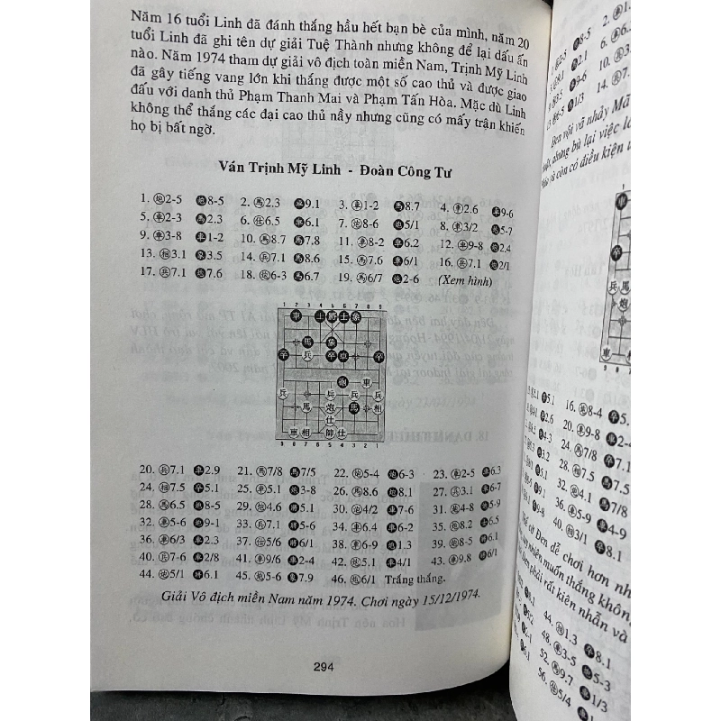 Kể chuyện cờ tướng- từ danh kỳ Nguyễn Văn Ngoan đến thiên tài Trần Quới (bìa cưng)- sách mới 85% 784097